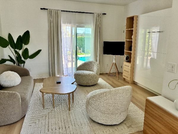 Poolside Studio ADU in Los Angeles